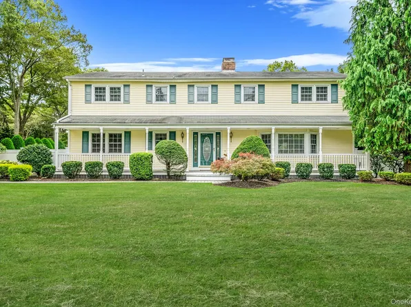 222 Jamaica Avenue, Medford, NY 11763