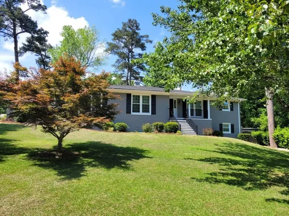 1506 Nottingham Dr, Phenix City, AL 36867