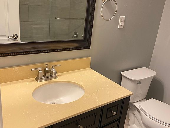 5th image of 1440 Gordon St #4