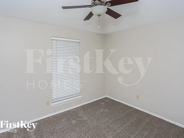 928 Micarta Dr — Photo 11