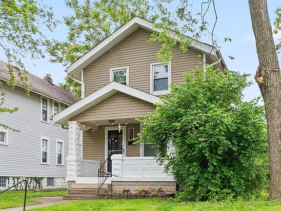4th image of 657 Southwood Ave