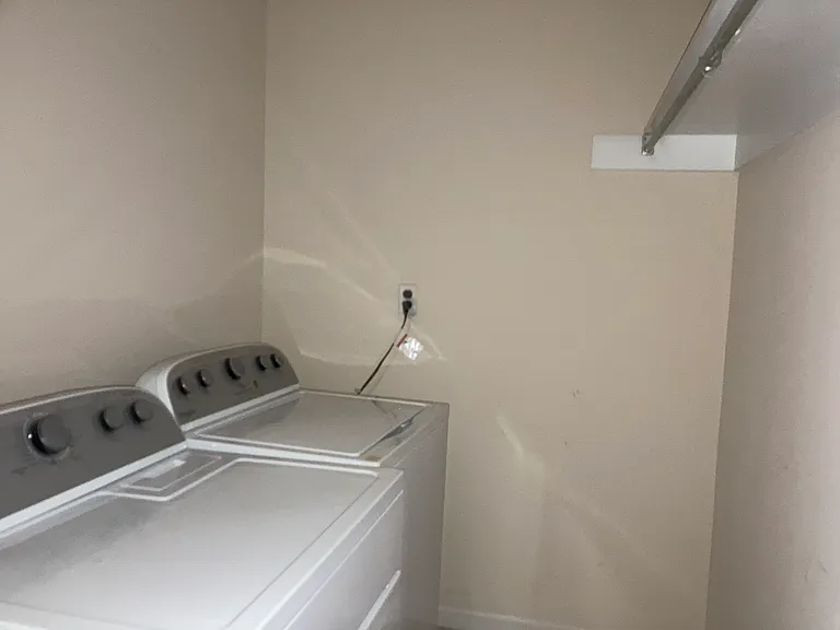 864 N 4th St #2 — Photo 9