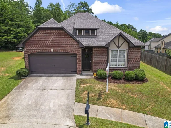 3006 Washington Cir, Moody, AL 35004