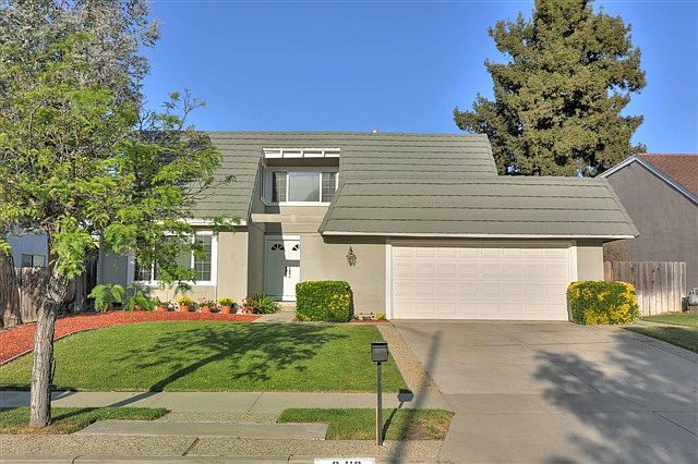 1st image of 6410 Desert Flame Dr