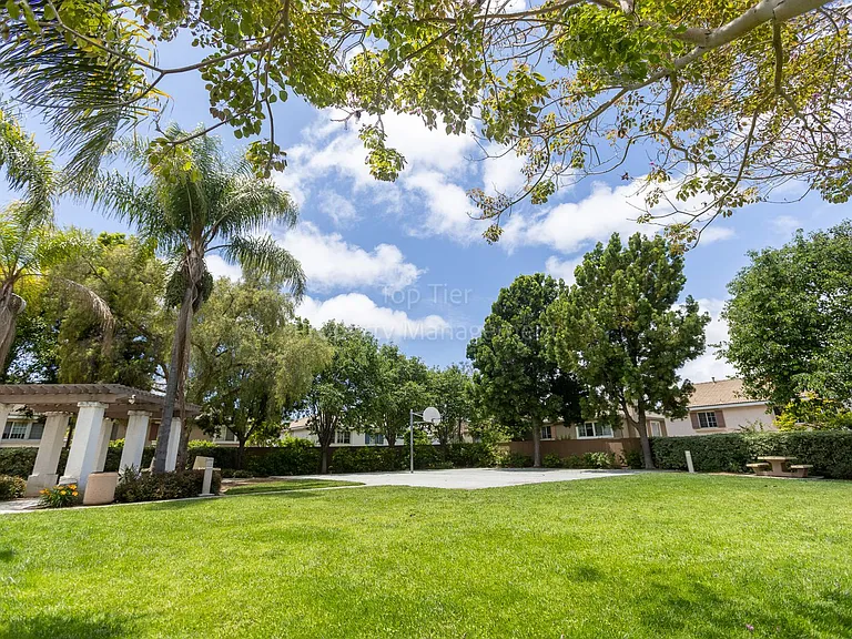 317 Spring Canyon Way — Photo 35