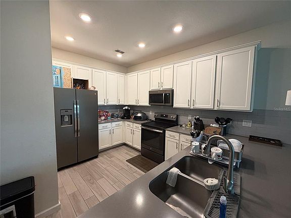 2nd image of 9896 RED EAGLE DRIVE