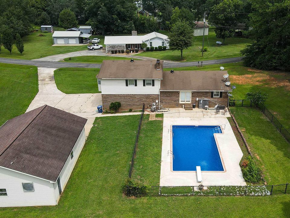 1st image of 92 Kona Ln