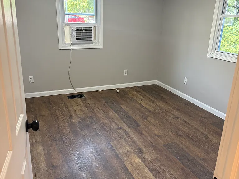 205 Hypathia Ave — Photo 5