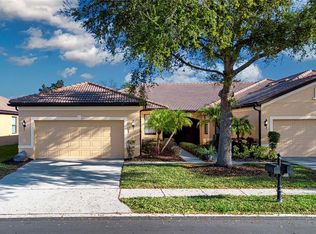 317 Seneca Falls Dr, Apollo Beach, FL 33572