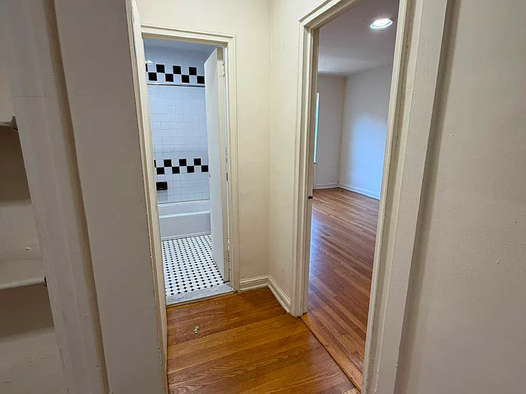 67-40 Yellowstone Blvd #5P — Photo 4