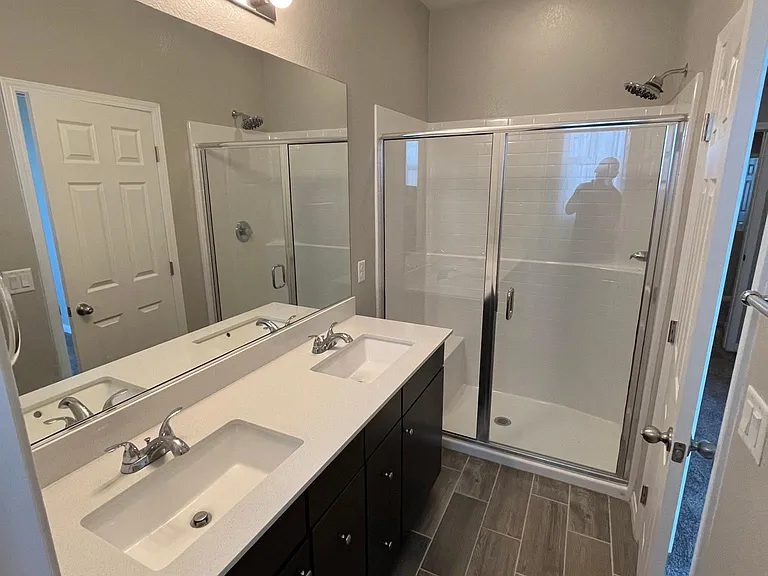 845 E Sunset Rd — Photo 31
