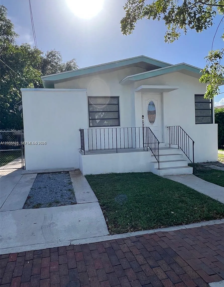 Lawrence Estate Land Cos — Photo 2
