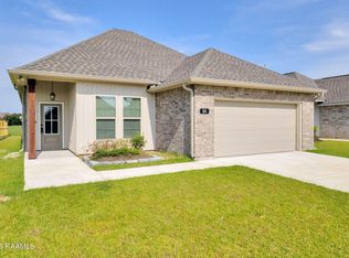 221 Wakely Ct, Lafayette, LA 70506