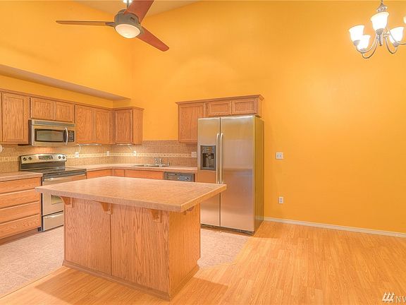 4th image of 1409 Evergreen Park Dr Unit 302