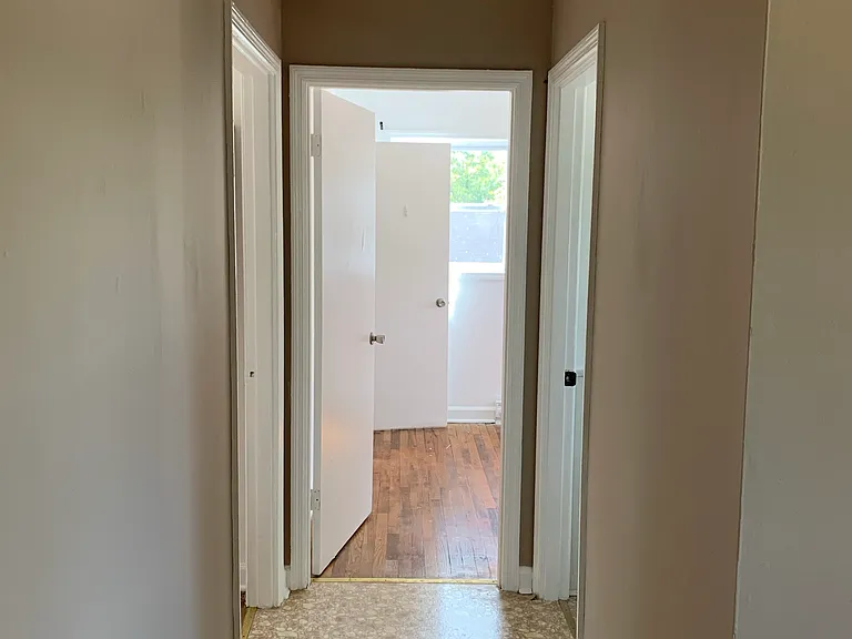 2122 Haven Cir #3 — Photo 12