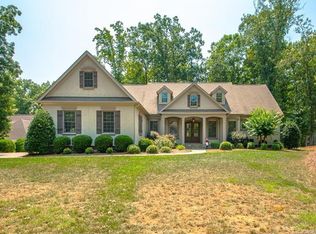 11710 Egrets Point Dr, Charlotte, NC 28278