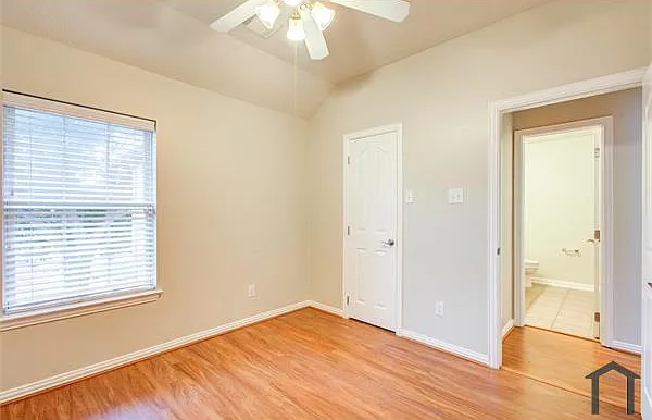 6607 Boxwood Brg #1 — Photo 37