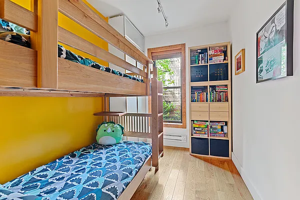 Sold by Corcoran | media 6