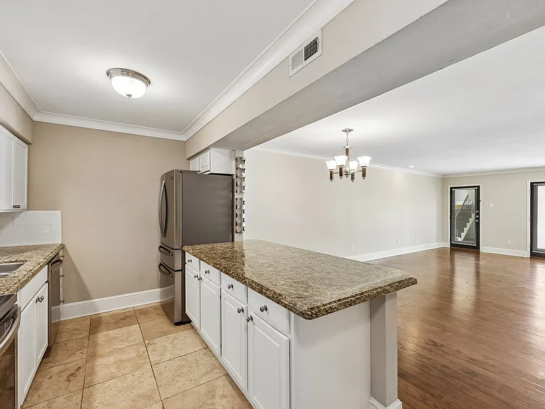 7730 Meadow Rd #106 — Photo 14
