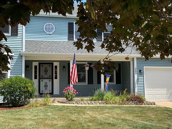 2nd image of 269 N Cambridge Dr