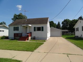 1403 Hamilton Ave, Janesville, WI 53548