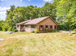 507 N Hawthorne St, Mount Holly, NC 28120