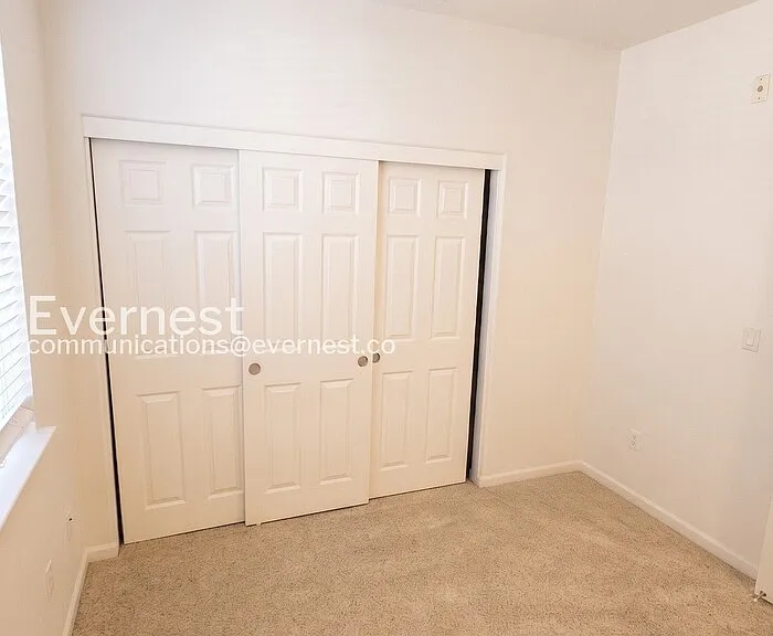 69 Ede Ln — Photo 14