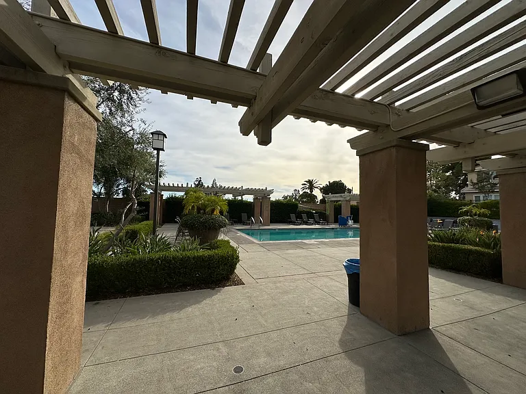 Cava Dr — Photo 18