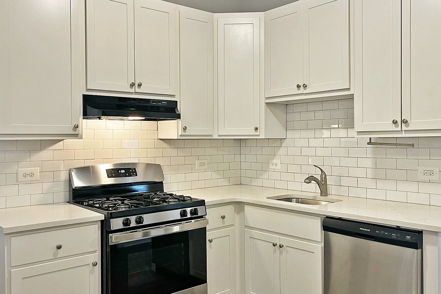 409-411 S. Taylor Ave. and 101-103 Washington Blvd. — Photo 1