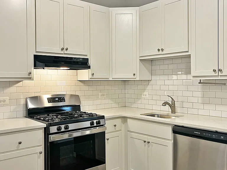 409-411 S. Taylor Ave. and 101-103 Washington Blvd. — Photo 1