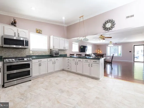 403 Greenhill Ave, Laurel, MD 20707