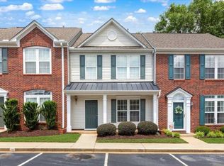 27 Spring Crossing Cir, Greer, SC 29650