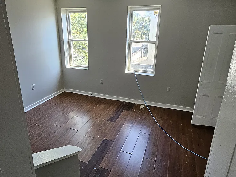 2129 Saint Paul St #2 — Photo 6