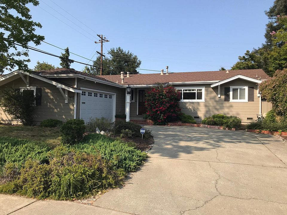 1st image of 907 Stony Hill Rd