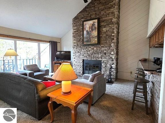 2nd image of 5828 Shanty Creek Rd #438