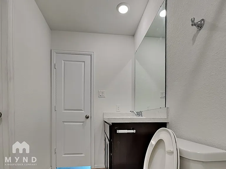 26815 Wilderye Cove Ln — Photo 10