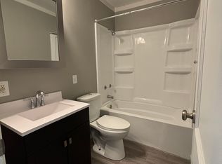 527 S Lexington Ave, Hastings, NE 68901