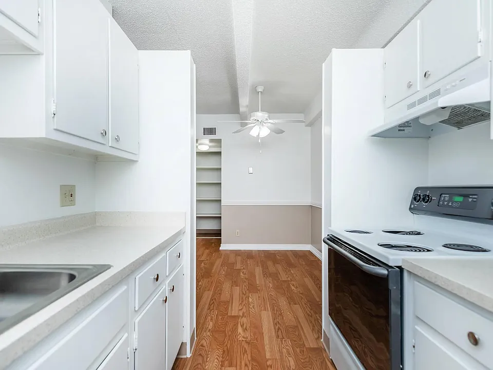 Villa Apartments