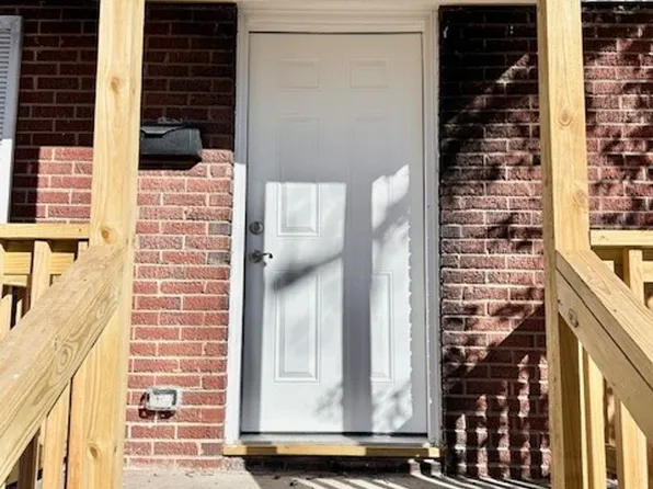 1708 Catherine Simmons Ave, Charlotte, NC 28216