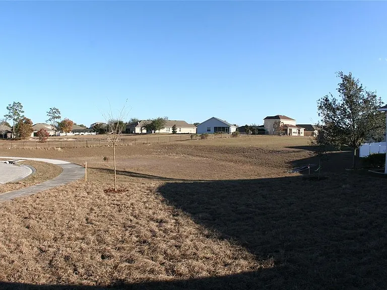 4362 High Ridge Ave — Photo 2