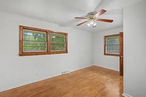 3701 Adair Ave N — Photo 3