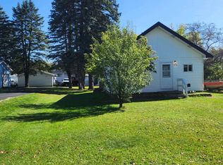 1012 28th St, Cloquet, MN 55720