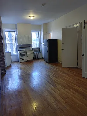 Rented by Brick Real Estate | media 21