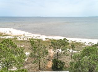 2472 Highway 98 W, Carrabelle, FL 32322
