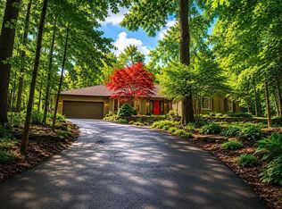 5263 Rush Ave, Columbus, OH 43214
