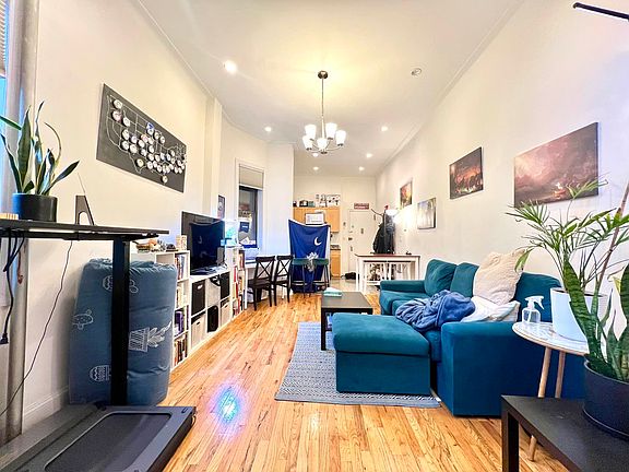 2nd image of 500 E 13th St APT 2