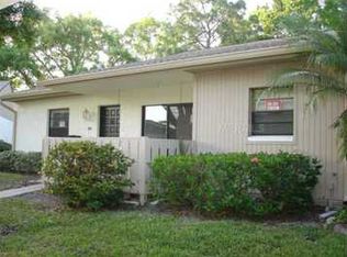 140 Cypress Pl, Oldsmar, FL 34677