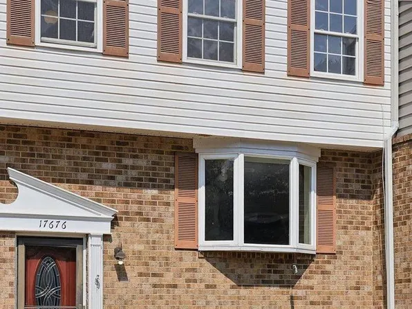 17676 Kohlhoss Rd, Poolesville, MD 20837