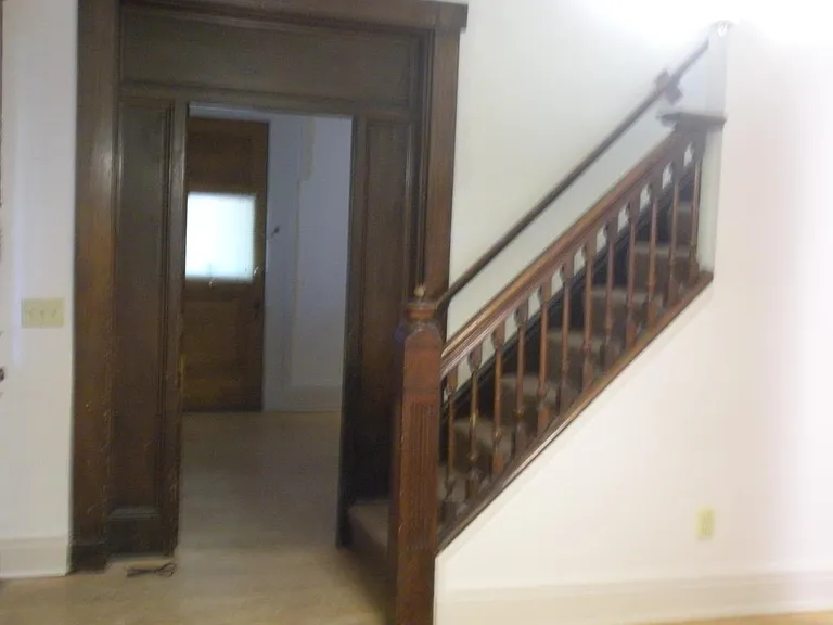 35 Green St #1 — Photo 8