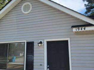 1944 Countrywood Blvd, Jacksonville, NC 28540
